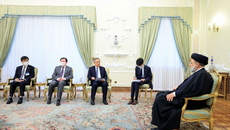 Çin Başbakan Yardımcısı’nın Tahran Ziyareti
