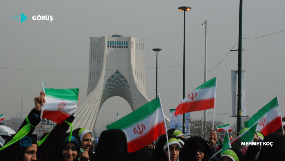 Sistem Tartışmaları Gölgesinde İran