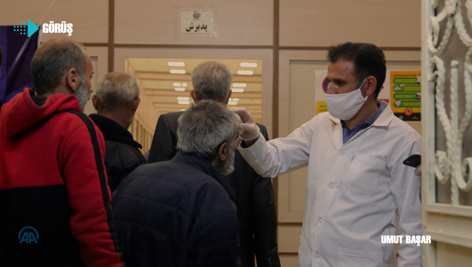 İran Koronavirüsün Önünü Neden Alamıyor?