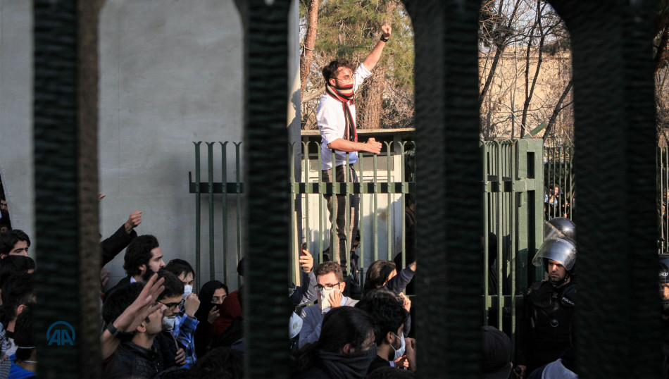 İran’da 'Sahipsiz' Protestolar ve Kronik Sorunlar