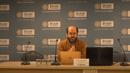 İran'da Düşünce Hareketleri ve Entelektüeller